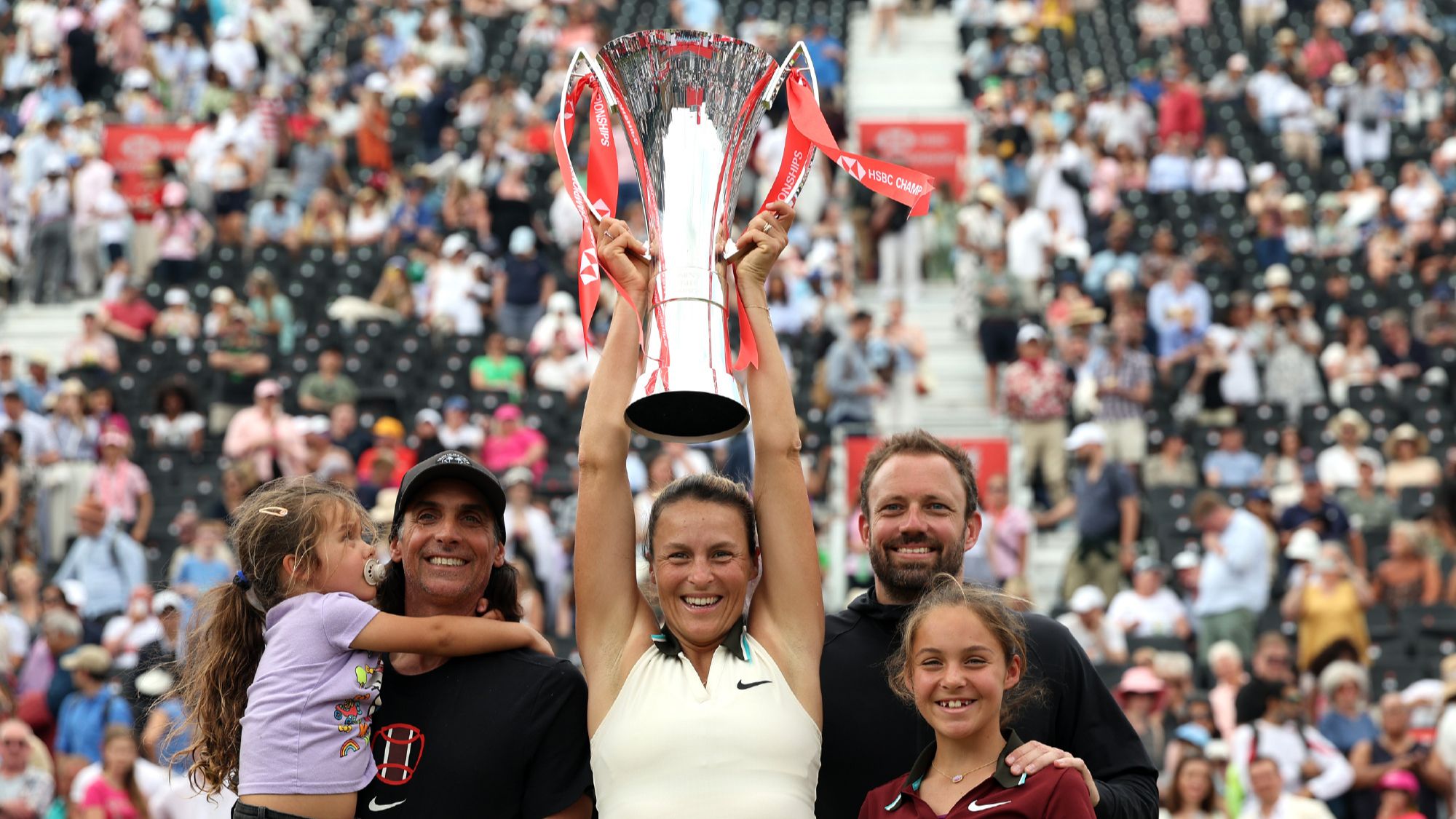 加拿大女足逆转胜利,晋级下一轮的简单介绍 加拿大女足逆转胜利,晋级下一轮的简单介绍