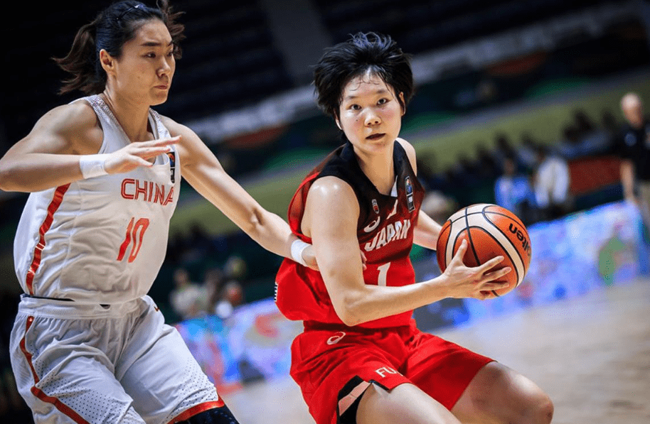 米兰体育直播-包含成都大熊猫力克对手,晋级势不可挡!的词条