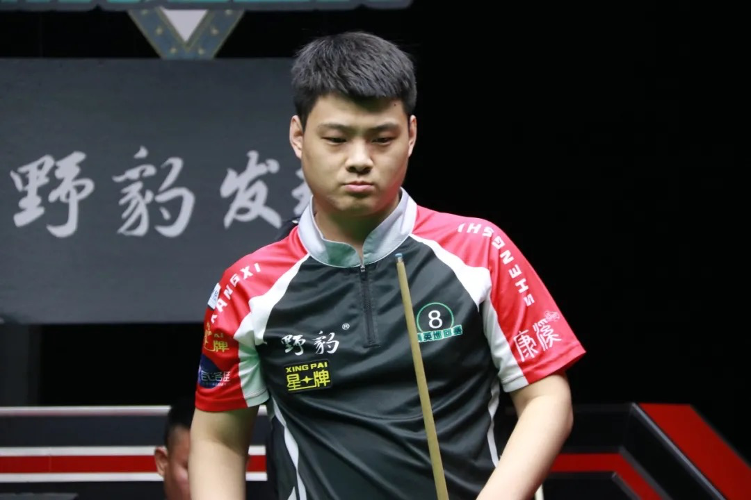 关于佛罗伦萨队员成功突围，取得关键胜利的信息